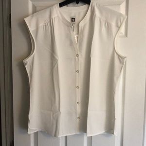 NWT Anne Klein Shirred Seam Sleeveless Blouse - 2X